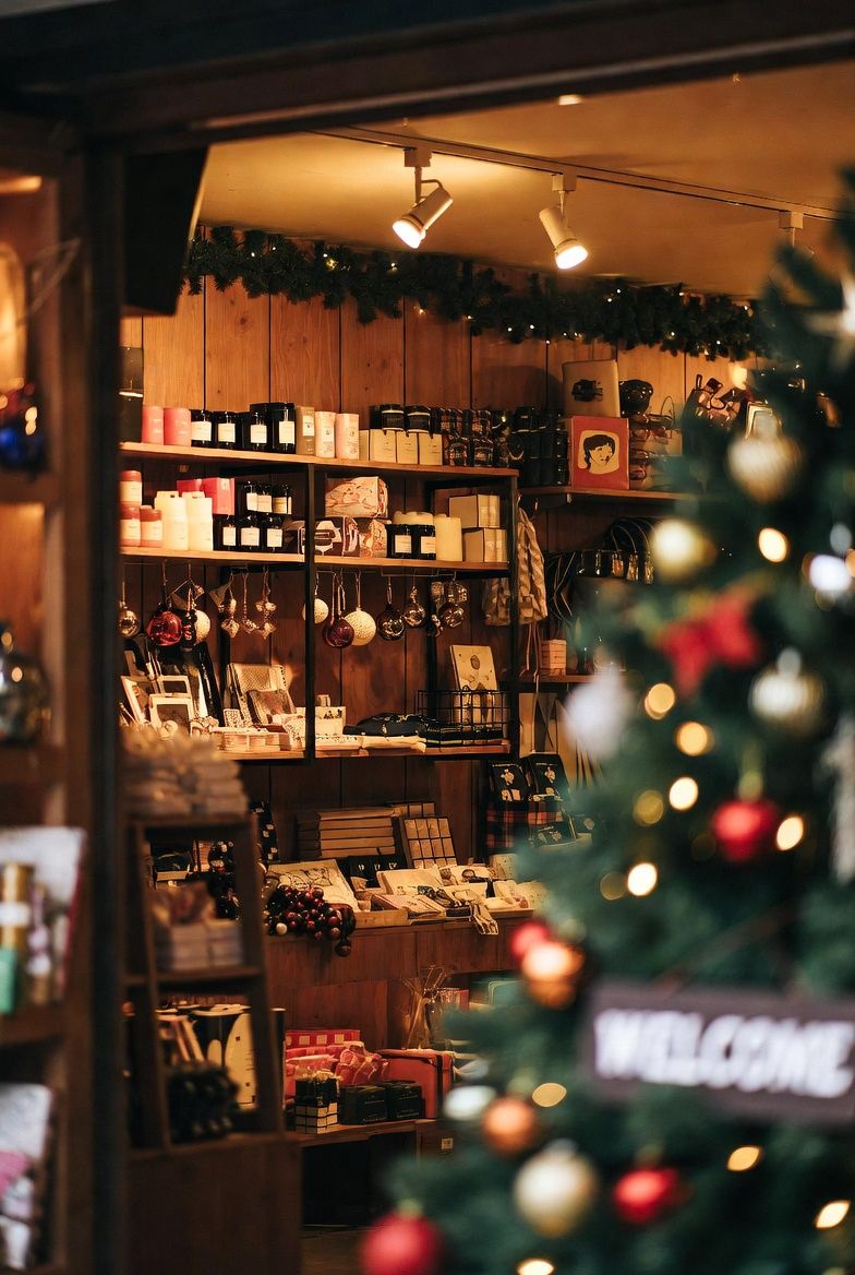 Seasonal business storage